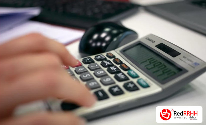 ¿Cómo calcular el aumento de Salario? 2 IMG BLOG 00 REDES CALCULARSUELDO Gestión de Personas y Remuneraciones, Reclutamiento, Selección, Evaluación del Desempeño, Promoción de un ambiente laboral positivo RED RECURSOS HUMANOS