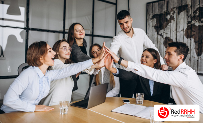 3 estrategias para mejorar el clima laboral de una empresa 2 IMG BLOG 00 REDES CLIMA Gestión de Personas y Remuneraciones, Reclutamiento, Selección, Evaluación del Desempeño, Promoción de un ambiente laboral positivo RED RECURSOS HUMANOS